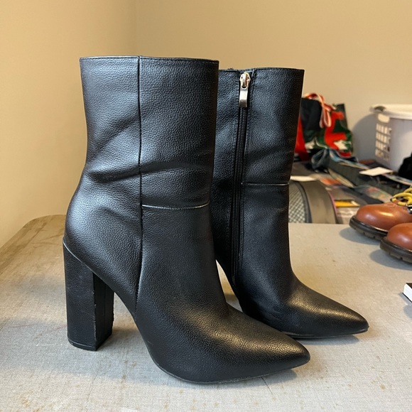 Lulu’s Pointed Toe Mid Calf Boot - Picture 2 of 4